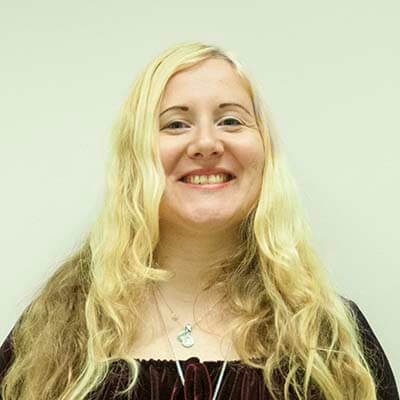 WMM Expert in 3D Animation Dominika Juraszek WMM Expert in 3D Animation Dominika Juraszek